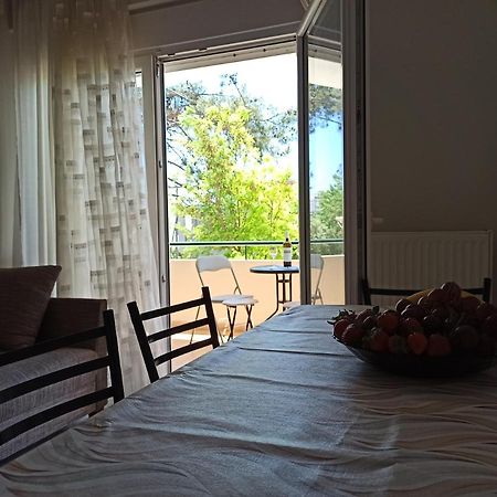 1 Bedroom Apartment In Nea Kallikrateia Exteriér fotografie