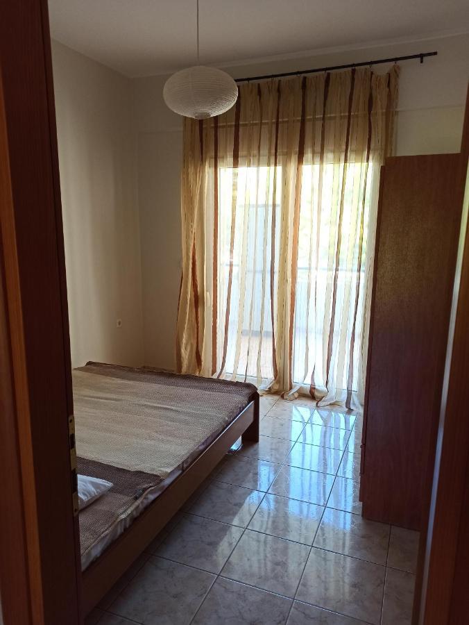 1 Bedroom Apartment In Nea Kallikrateia Exteriér fotografie